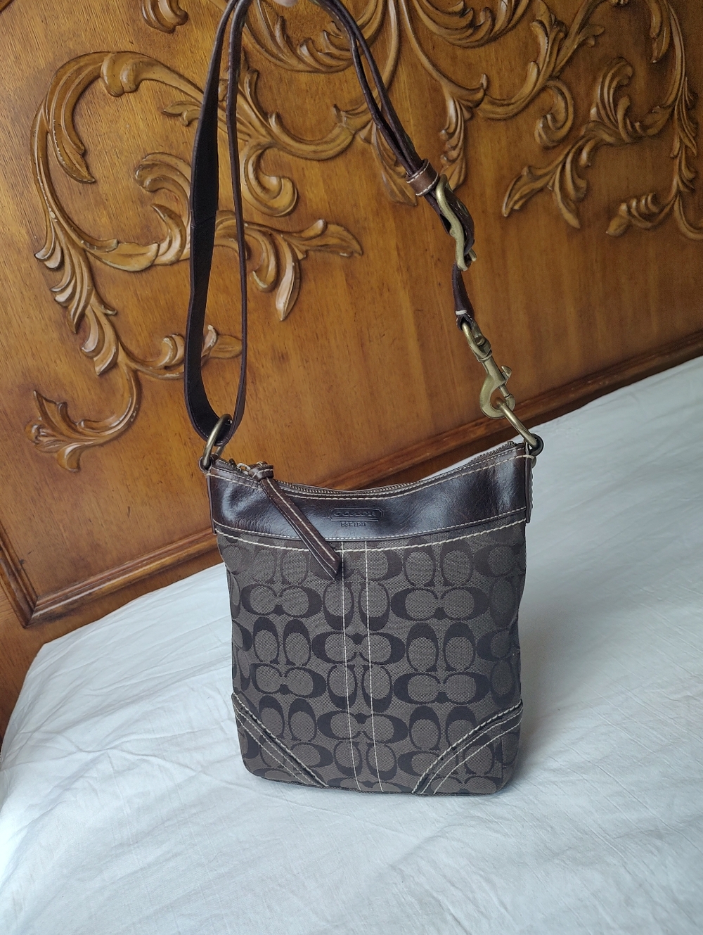 Coach Brown Signature Canvas  Leather Crossbody Bag 10402 Vintage Y2K